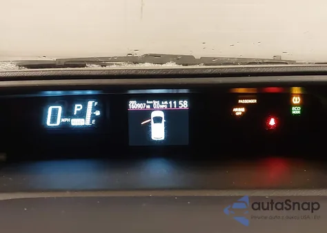 2015 Toyota Prius C Two z USA, uszkodzony, nr VIN JTDKDTB32F1113585